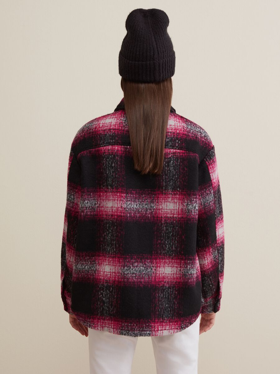 Oversize shacket with check pattern_2