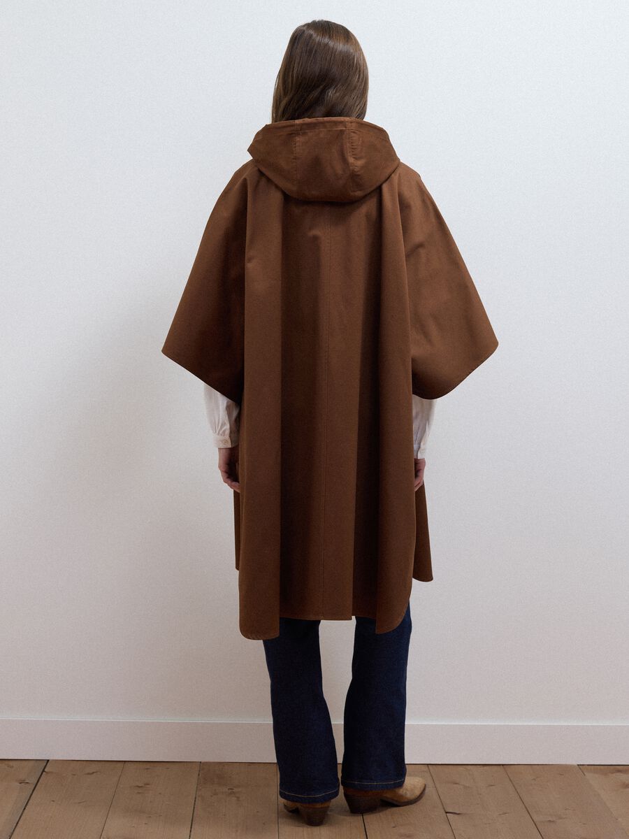 Brown pure cotton hooded cape with oversized fit_3