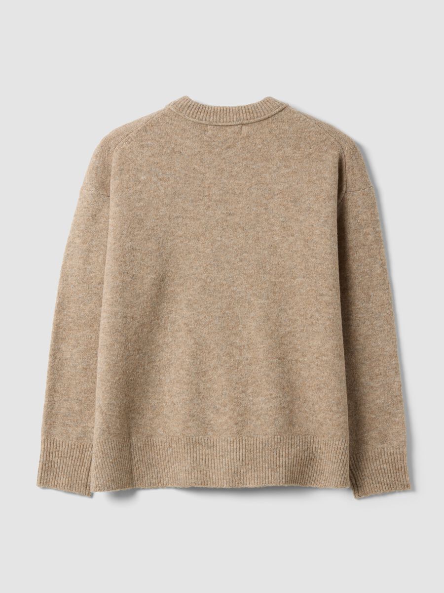 Beiger Oversize-Rundhalspullover aus elastischer Wolle_2