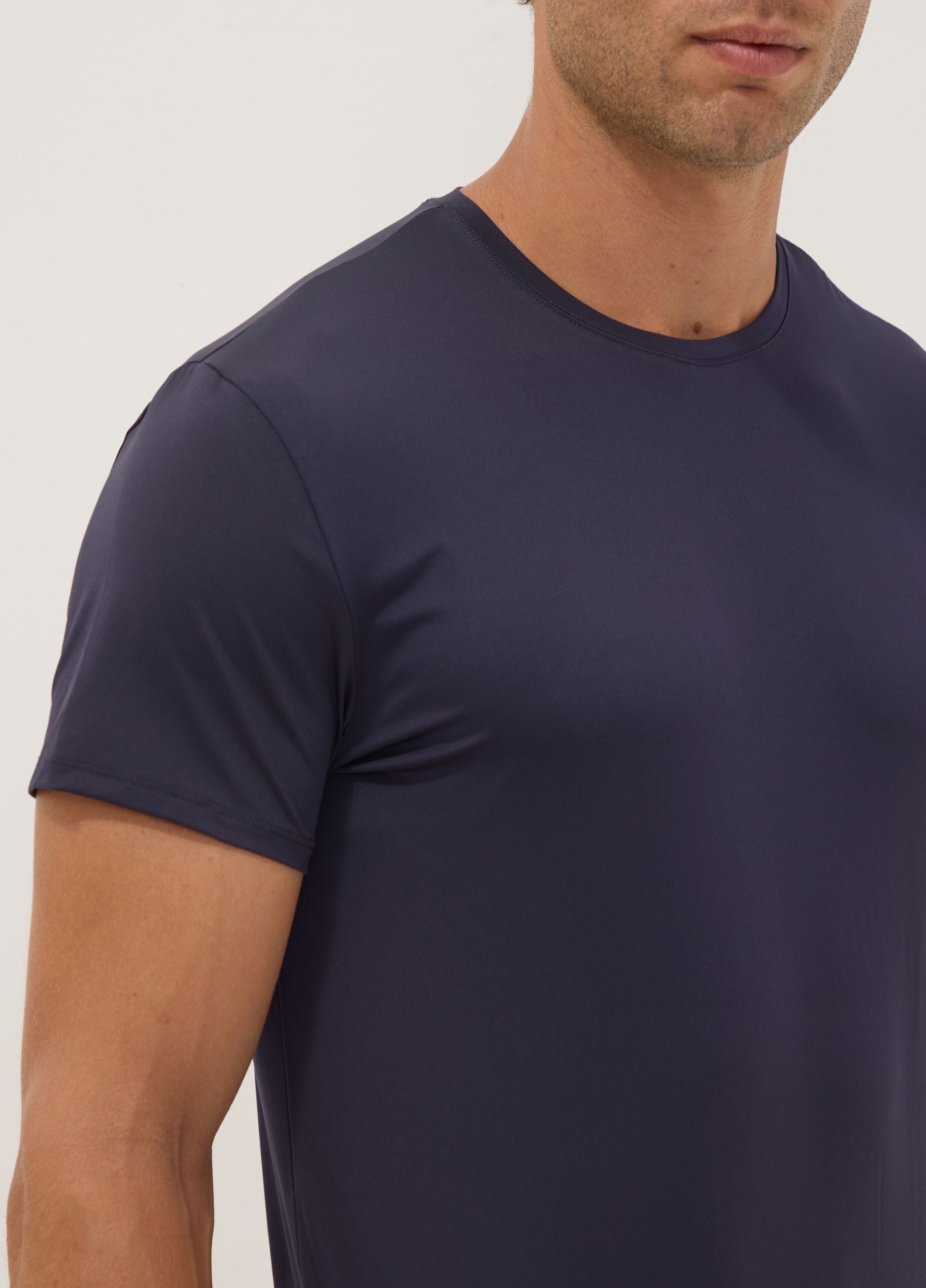 2er-Pack blaue T-Shirts aus elastischer Mikrofaser, Regular Fit