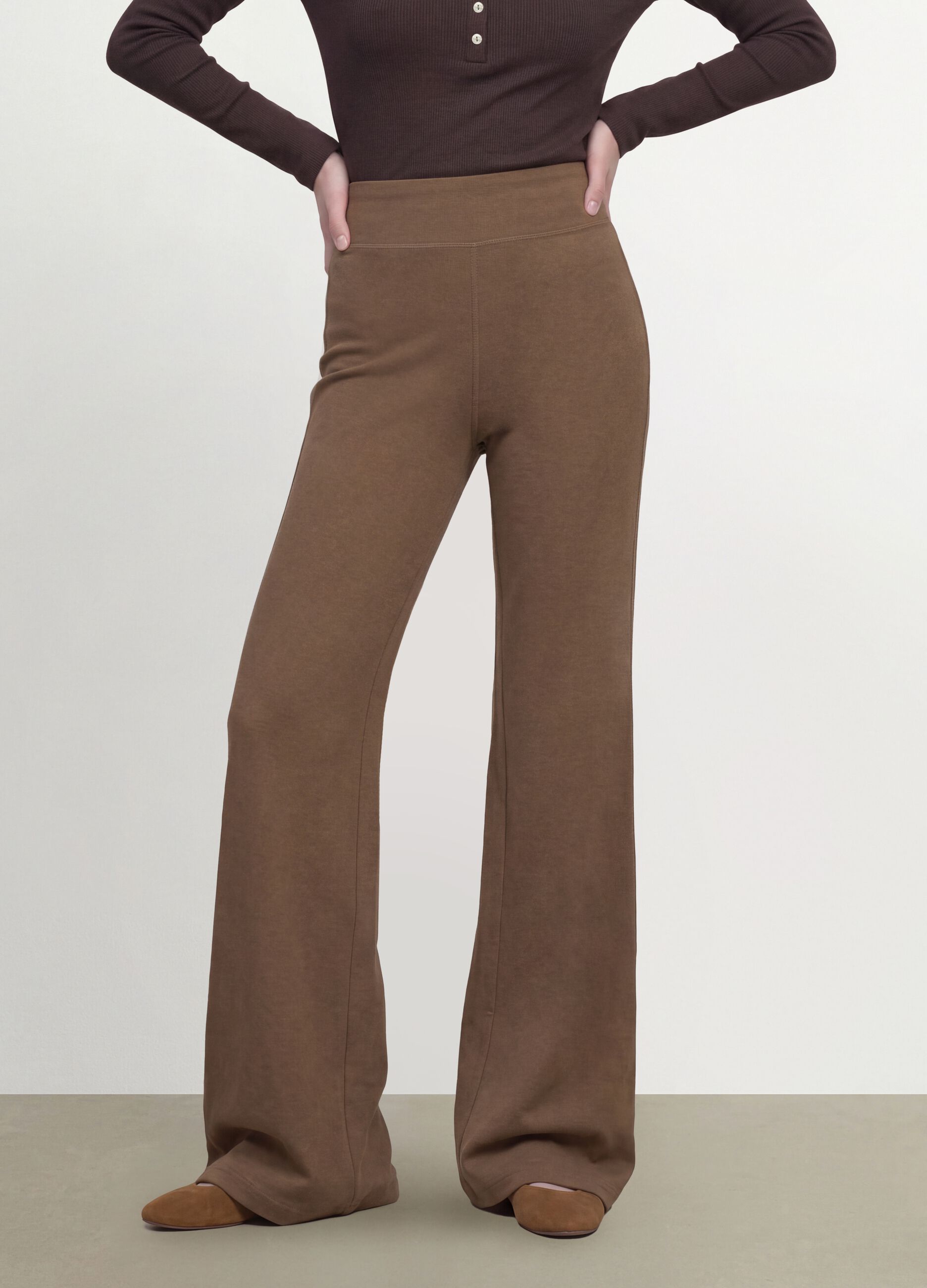 Braune Flare-Fit-Leggings aus elastischem Viskose-Jersey