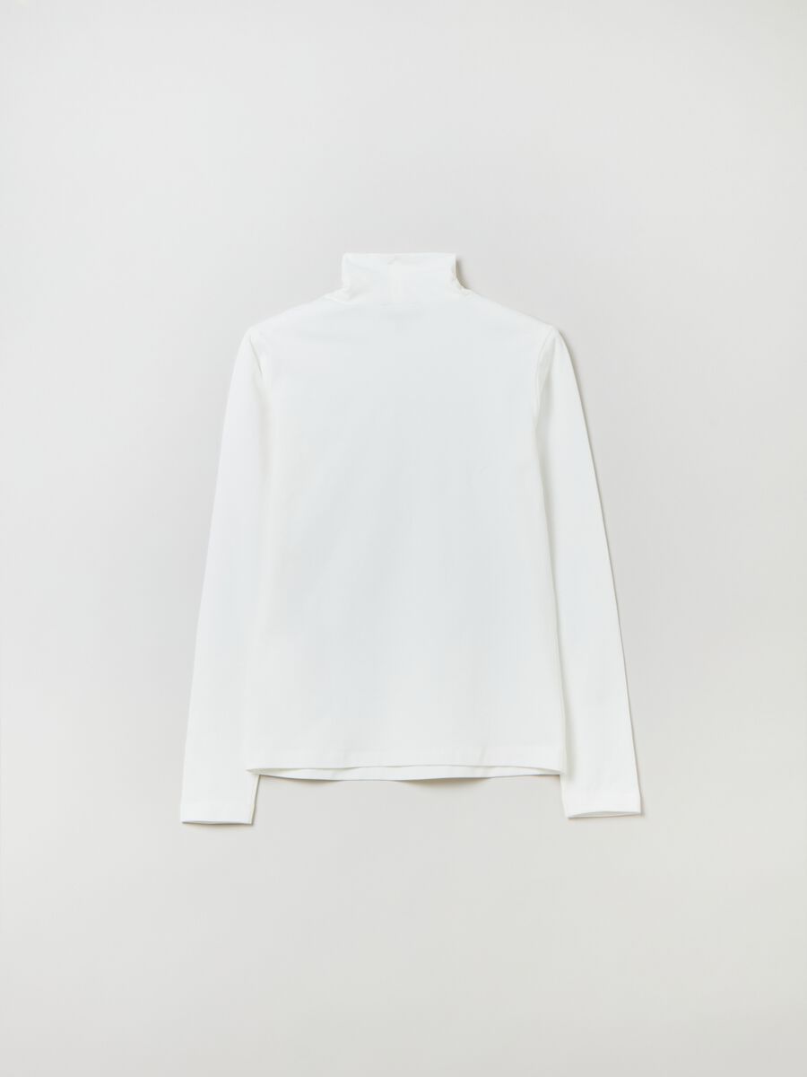 Long-sleeved T-shirt with high neck_1