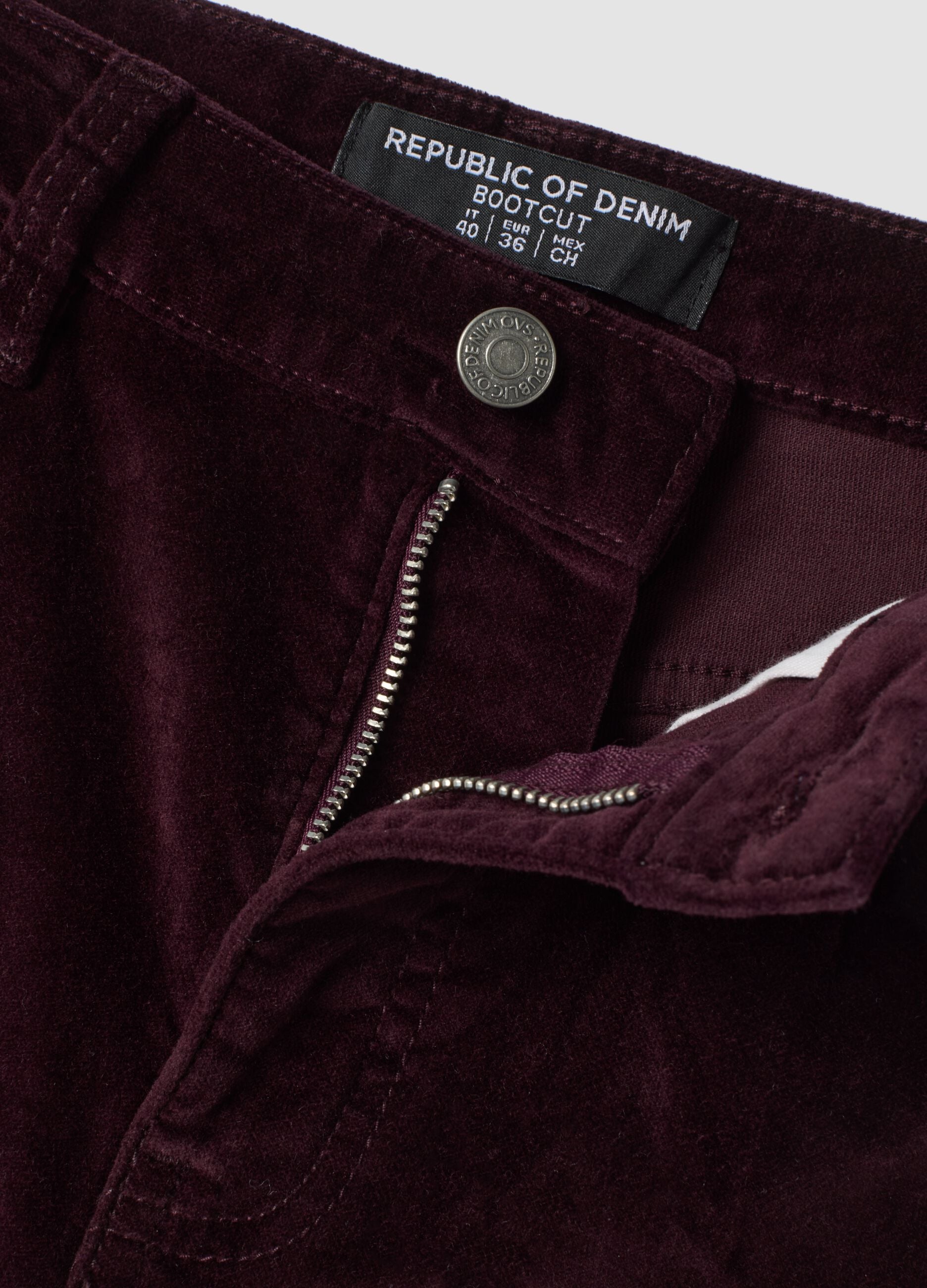 Red bootcut jeans in stretch cotton