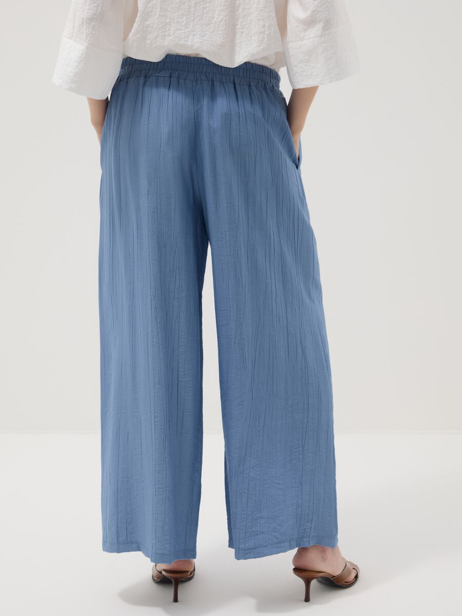Hellblaue Palazzo-Hose aus Viskosemix_2