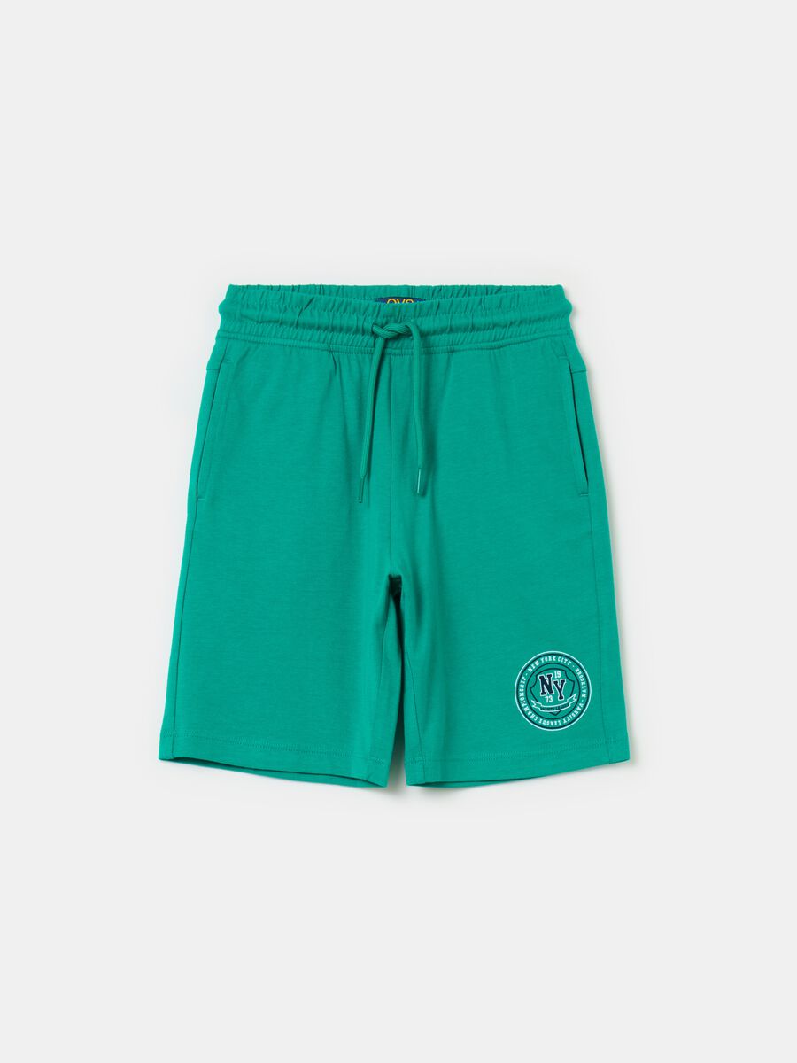 Fleece Bermuda shorts with drawstring and print_0