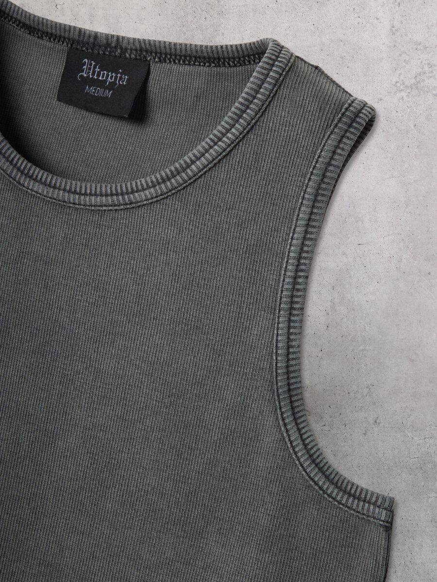 2-pack of grey stretch cotton tank tops_3