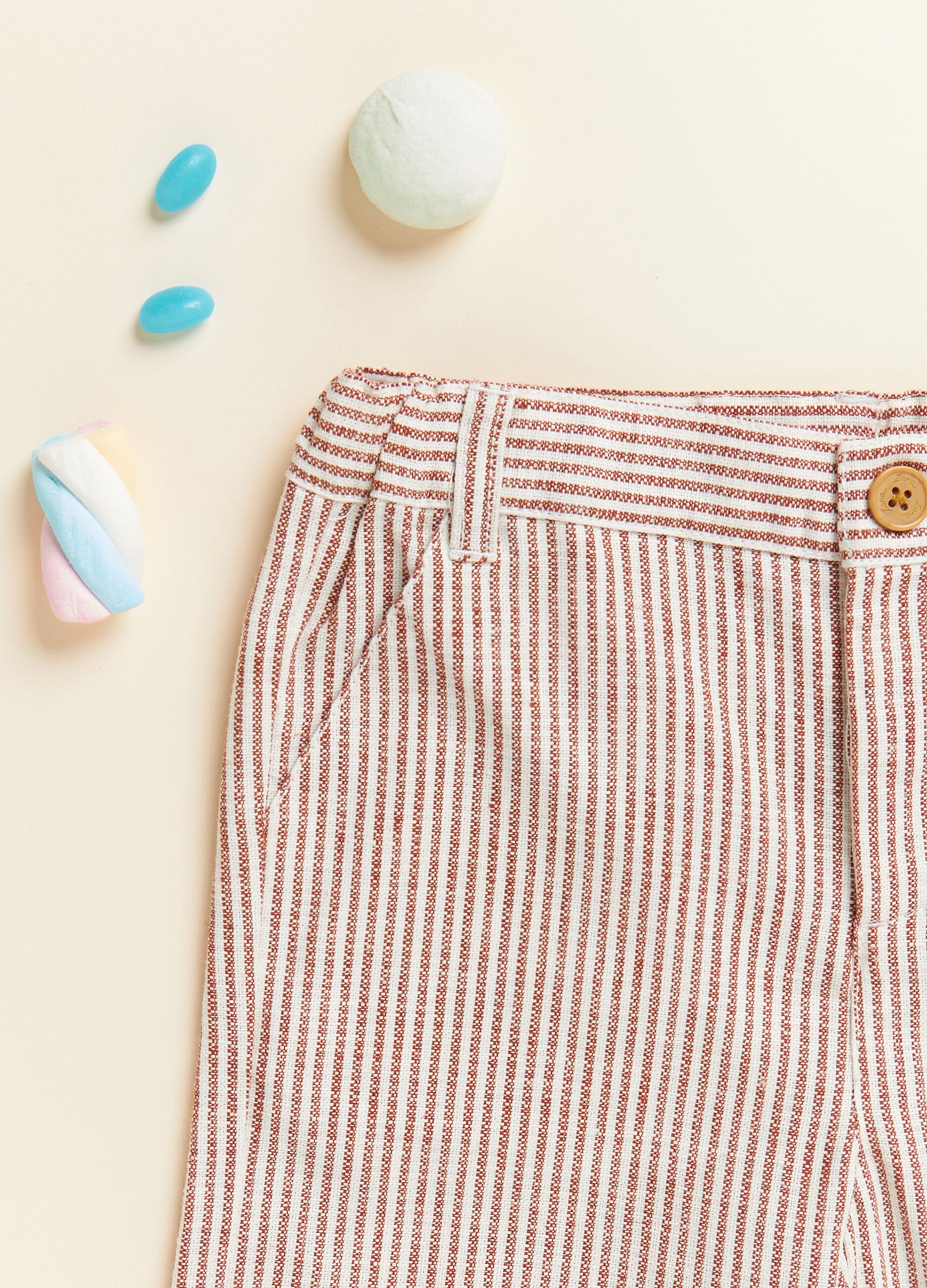 IANA yarn-dyed striped shorts in linen blend