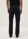 Schmal geschnittene schwarze Denim-Jeans_2
