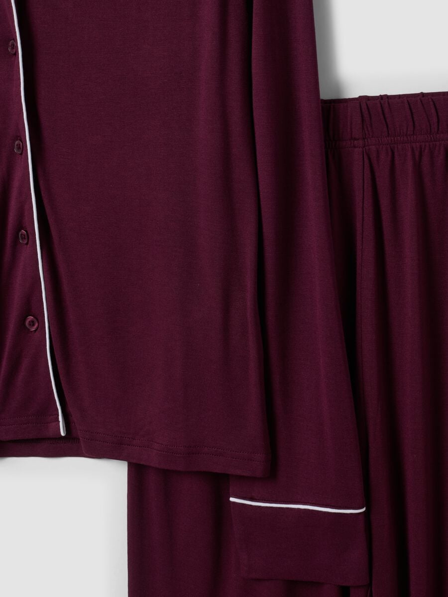 Purple pure viscose pyjamas with V-neck and contrast piping_6