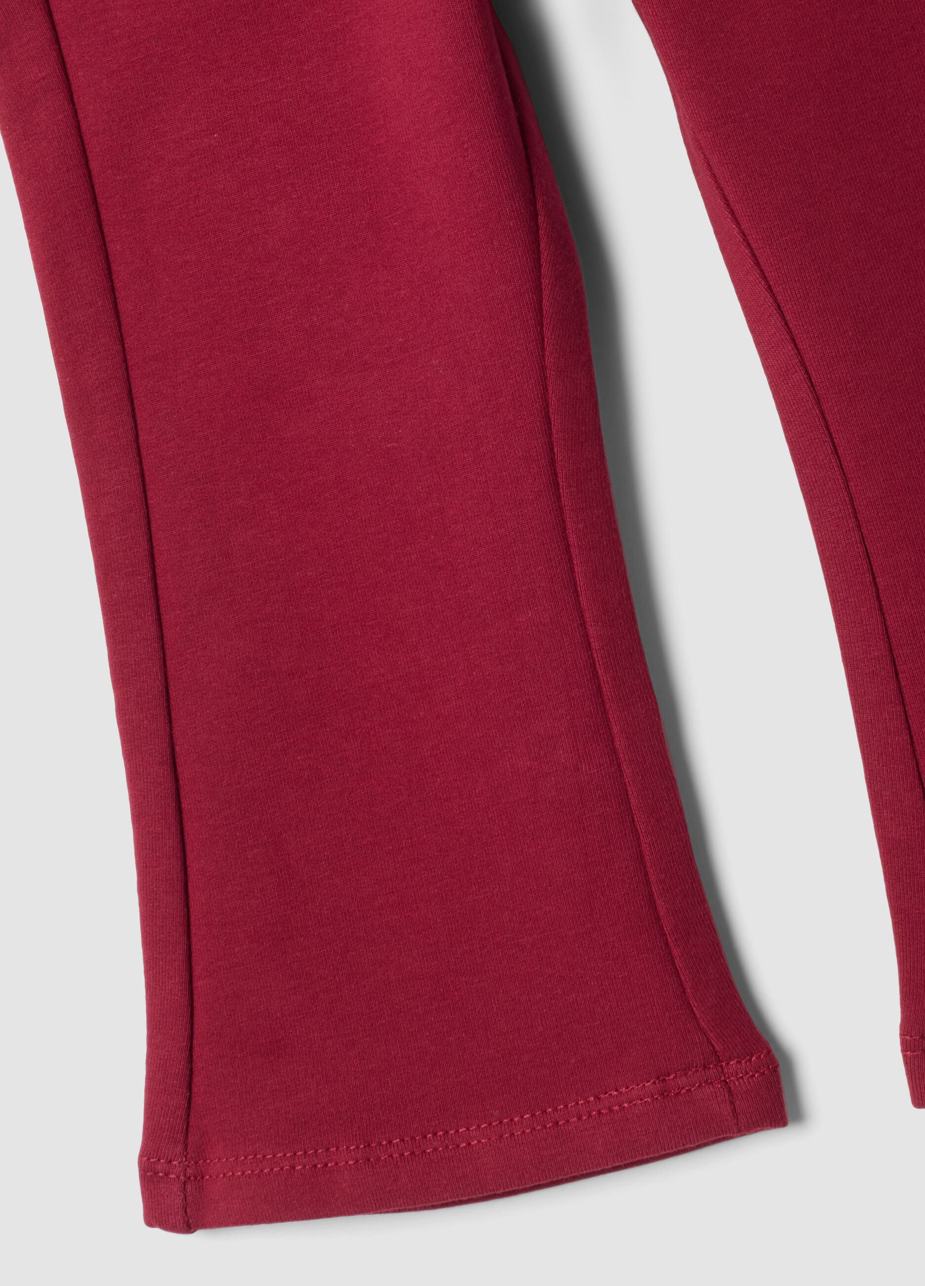 Rote Treggings aus elastischer Bio-Baumwolle