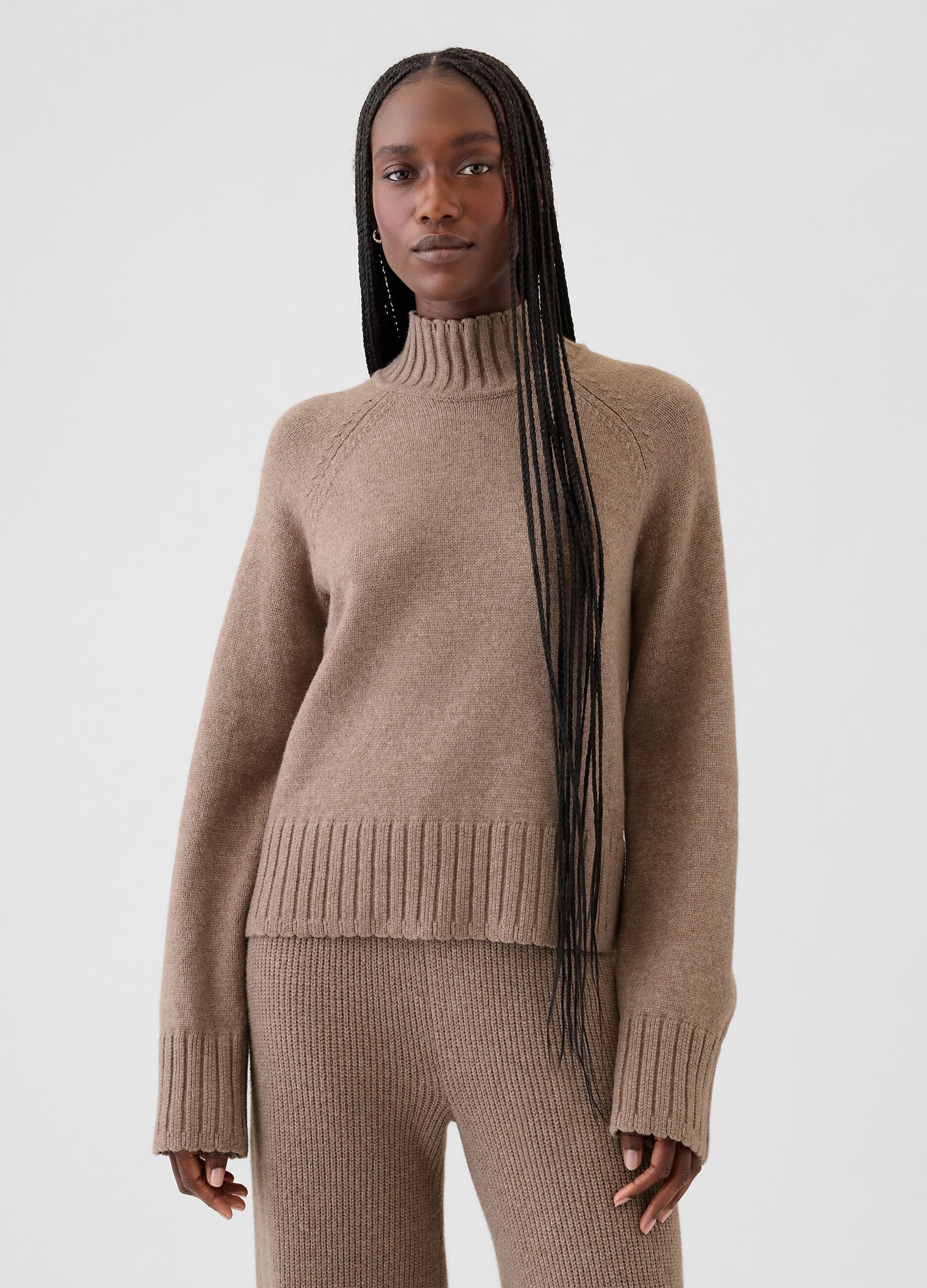 Pullover with high neck