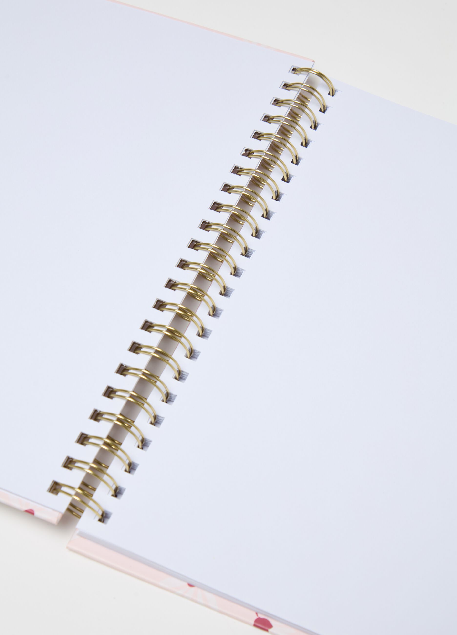 Spiral notebook and gel pen set