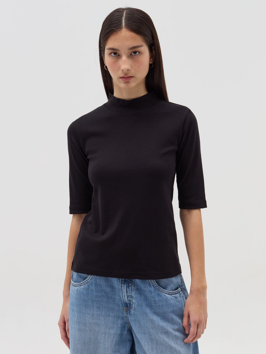 T-shirt with mock neck and elbow-length sleeves_0