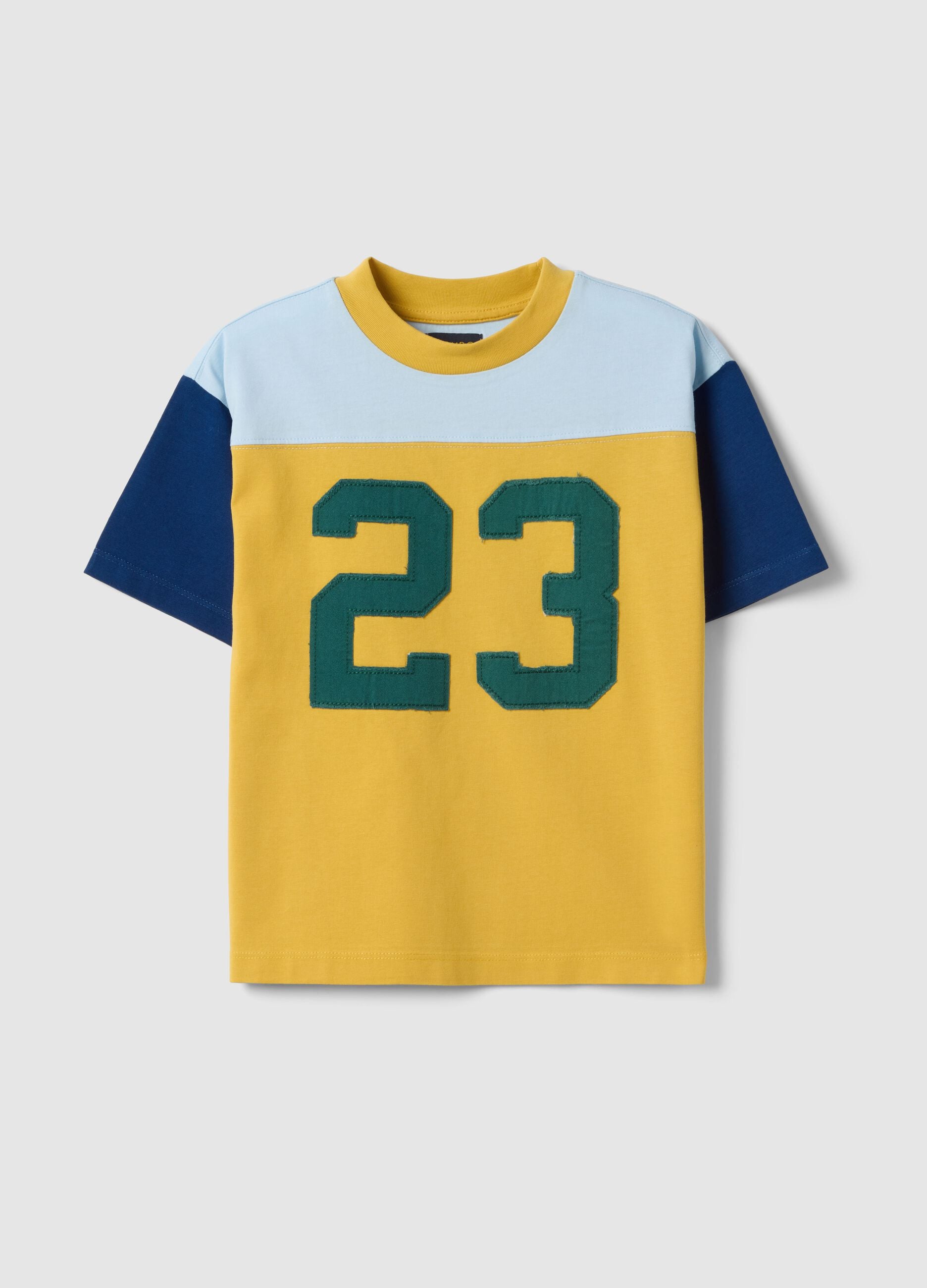 Multicolour pure cotton children's t-shirt regular fit with number 23