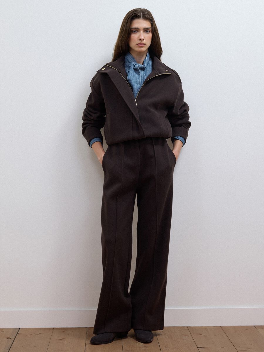 Brown viscose-blend tailored trousers with a baggy fit_0