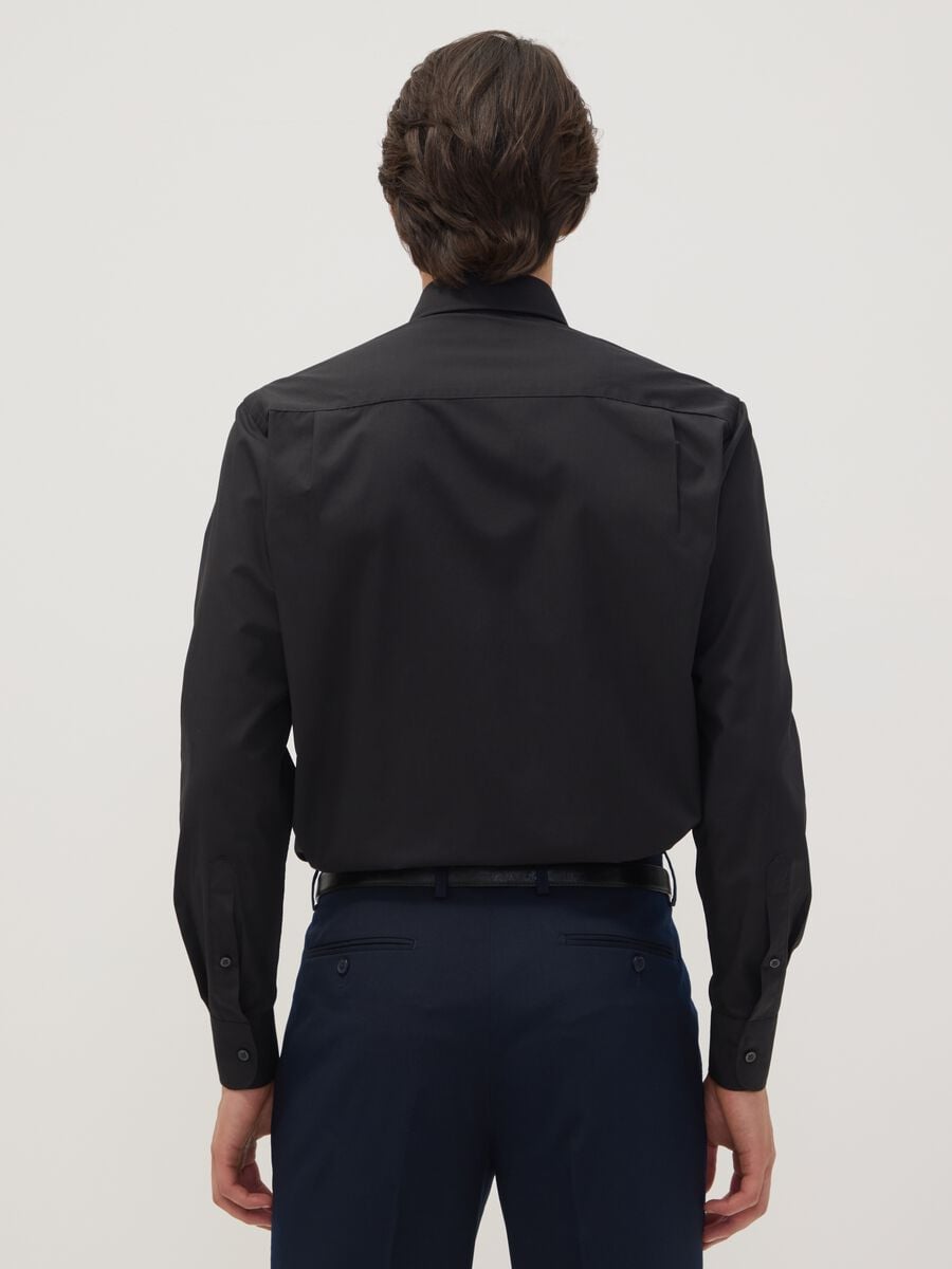 Camicia nera slim fit con colletto classico easy iron_3