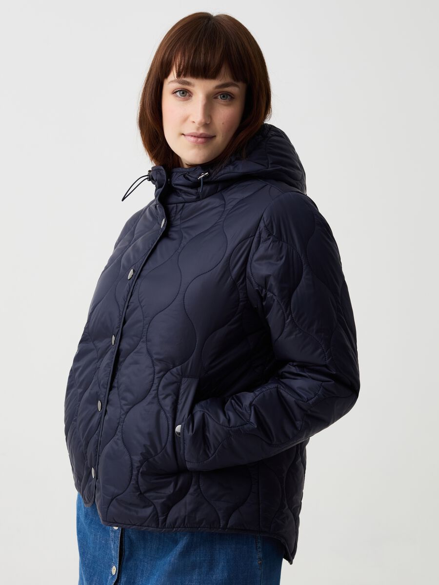 Curvy ultralight quilted down jacket with hood_1