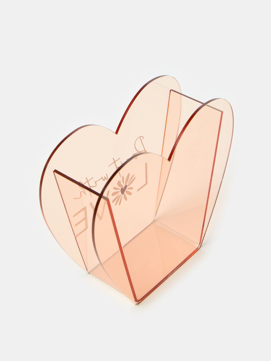 Heart-shaped vase_0