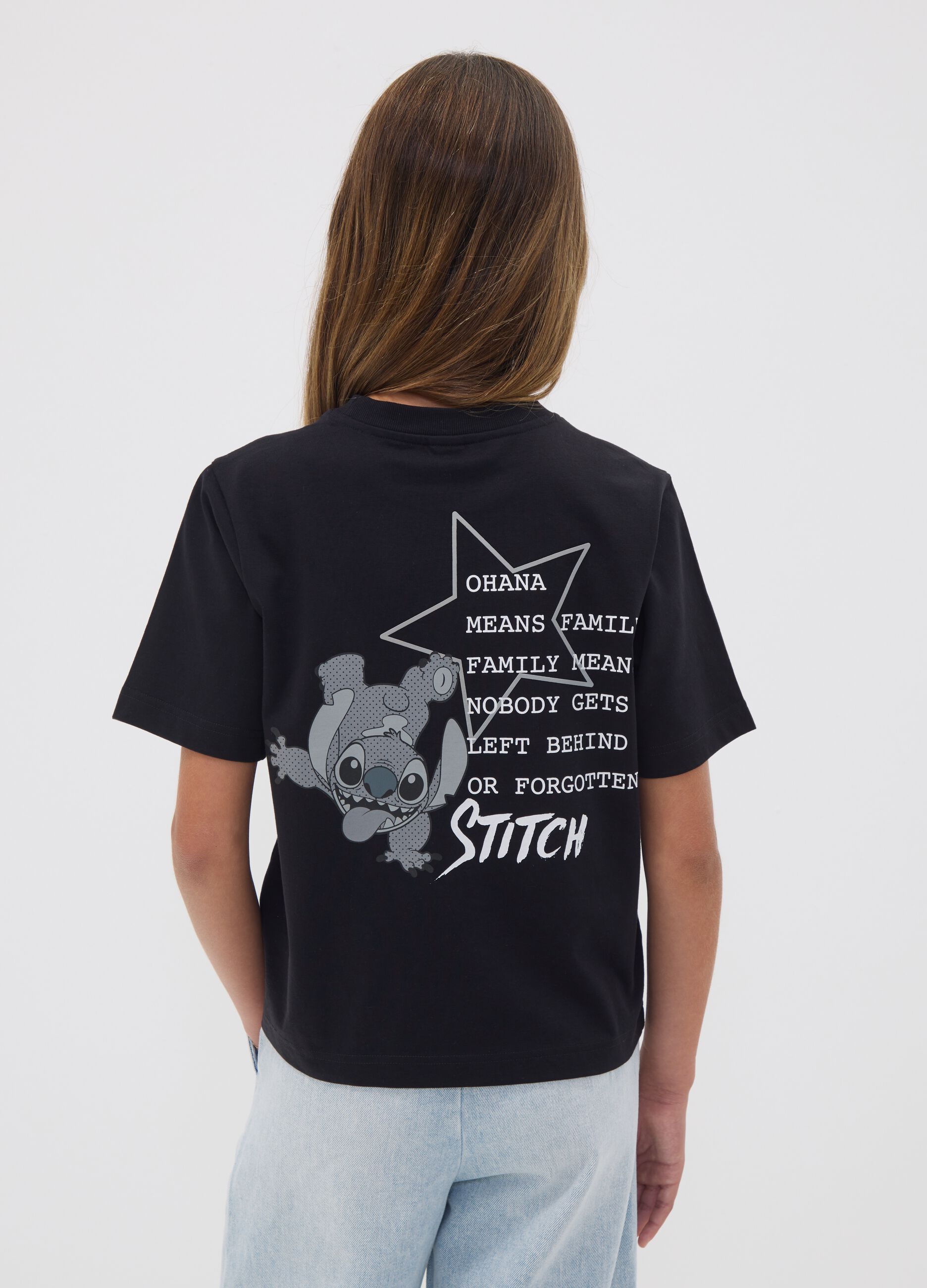 Girls&rsquo; black boxy-fit pure cotton T-shirt with Lilo & Stitch print