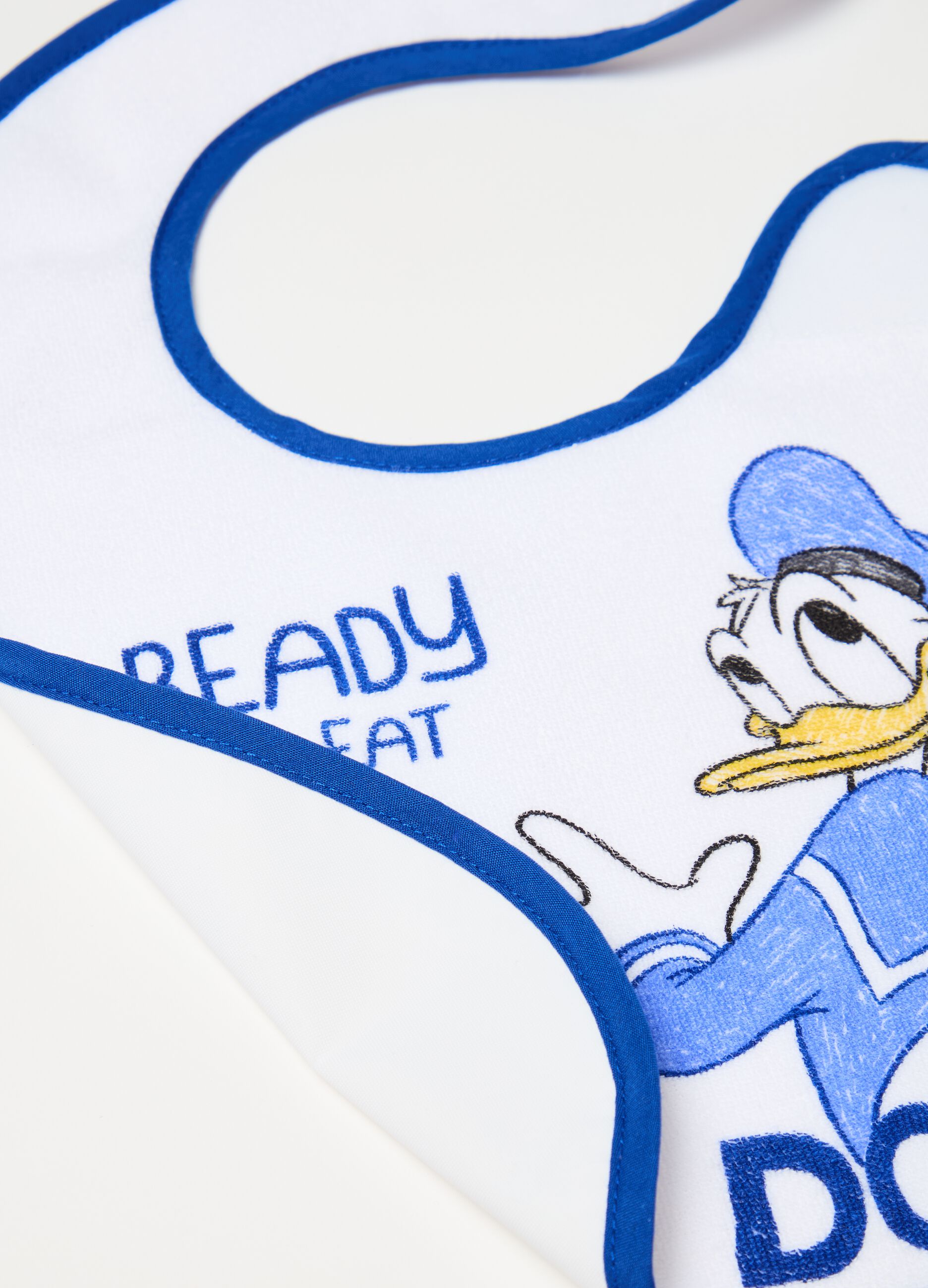 Donald Duck 90 two-pack bibs with PEVA backing