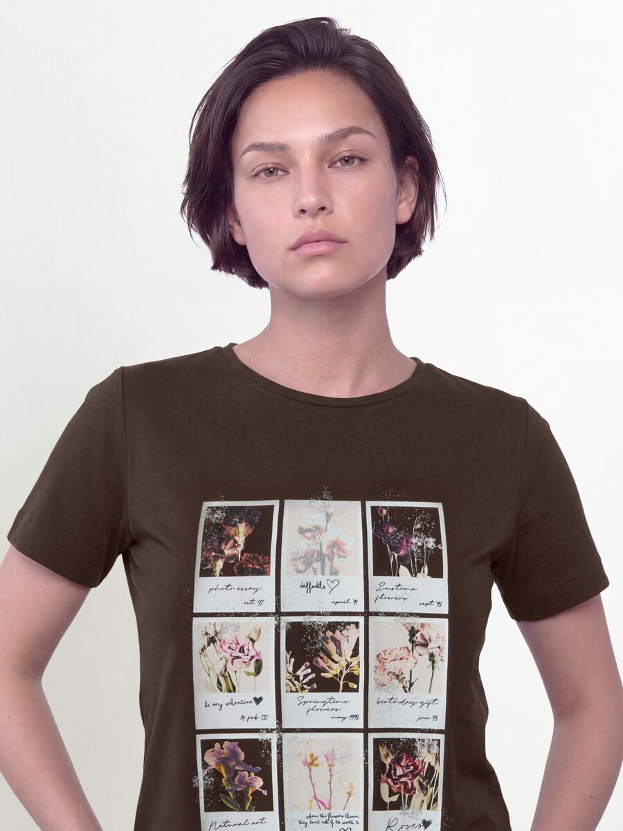 Brown pure cotton T-shirt with floral print, regular fit_3