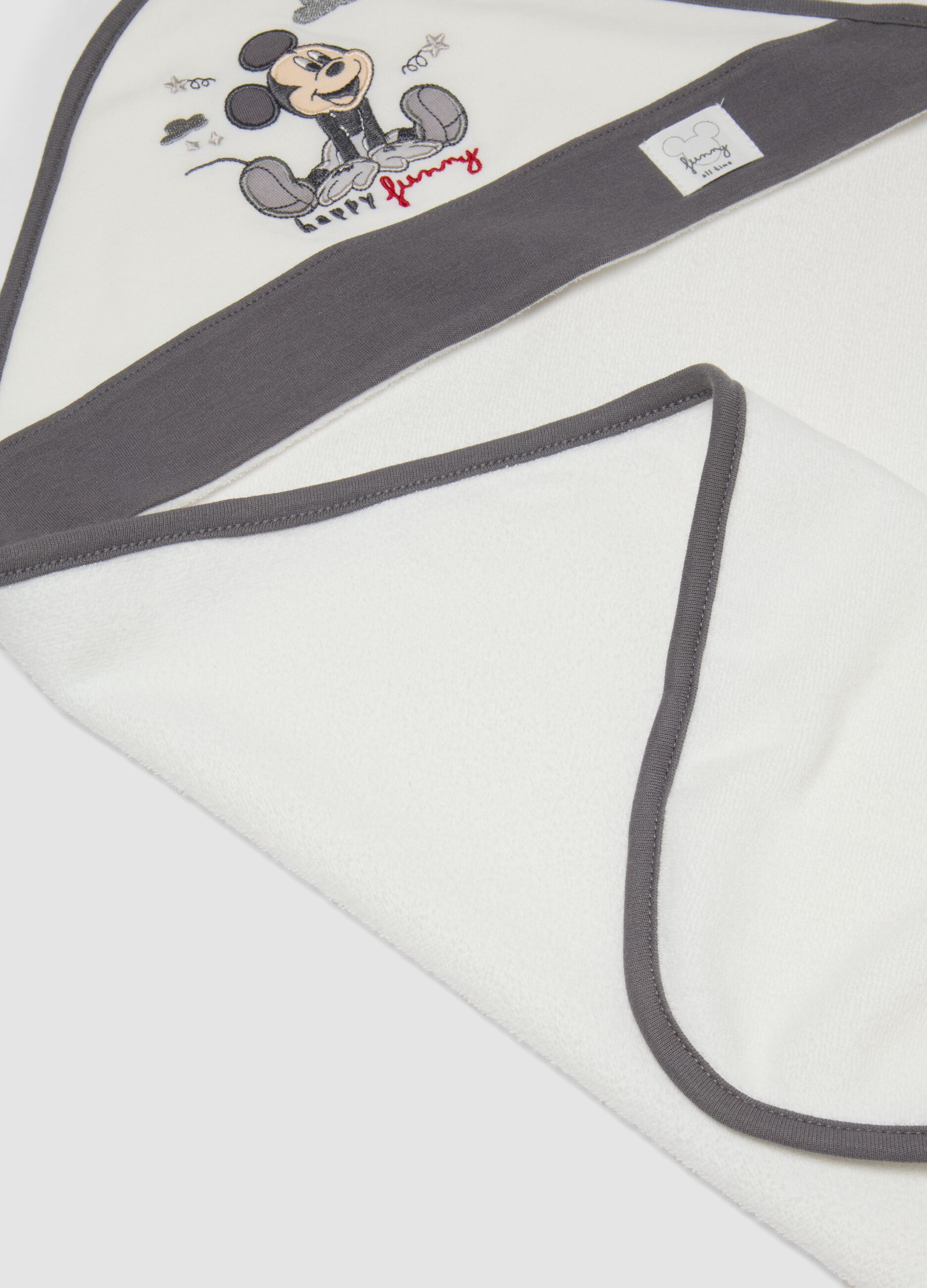 Accappatoio bianco in misto cotone organico con cappuccio e stampa Mickey
