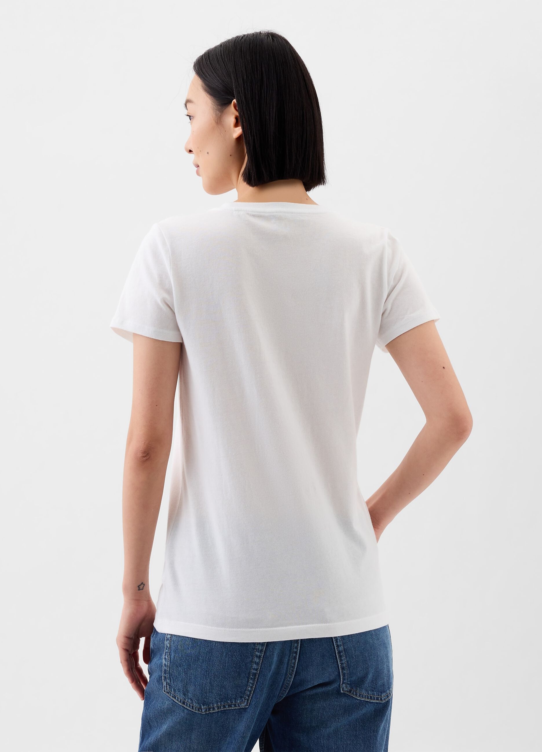 White T-shirt with GAP logo