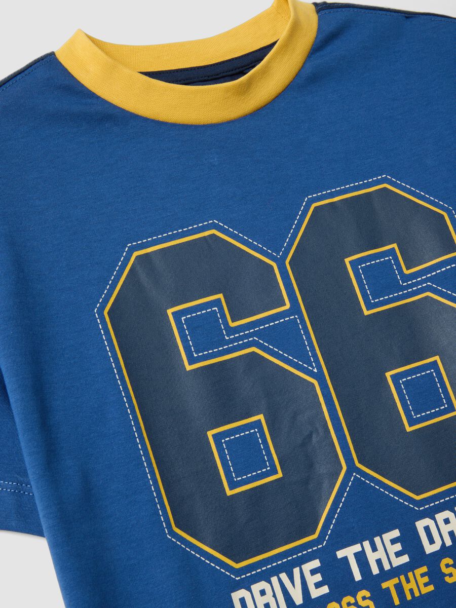 Blue and beige pure cotton set with T-shirt and shorts_2