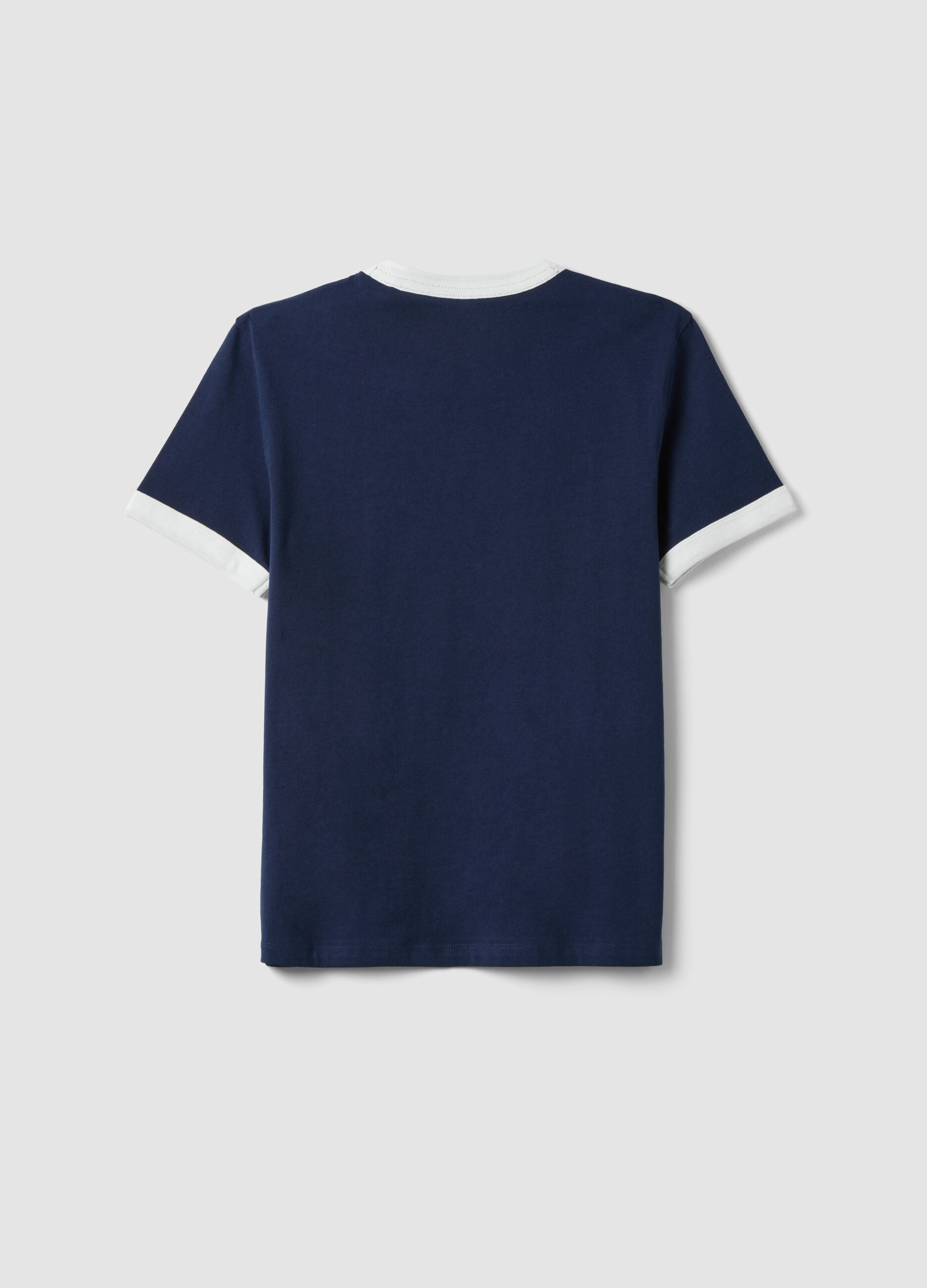 &Mu;&pi;&lambda;&epsilon; T-shirt &alpha;&pi;ό 100% &omicron;&rho;&gamma;&alpha;&nu;&iota;&kappa;ό &beta;&alpha;&mu;&beta;ά&kappa;&iota; &mu;&epsilon; &tau;ύ&pi;&omega;&mu;&alpha;, relaxed &epsilon;&phi;&alpha;&rho;&mu;&omicron;&gamma;ή &gamma;&iota;&alpha; &alpha;&gamma;ό&rho;&iota;&alpha;