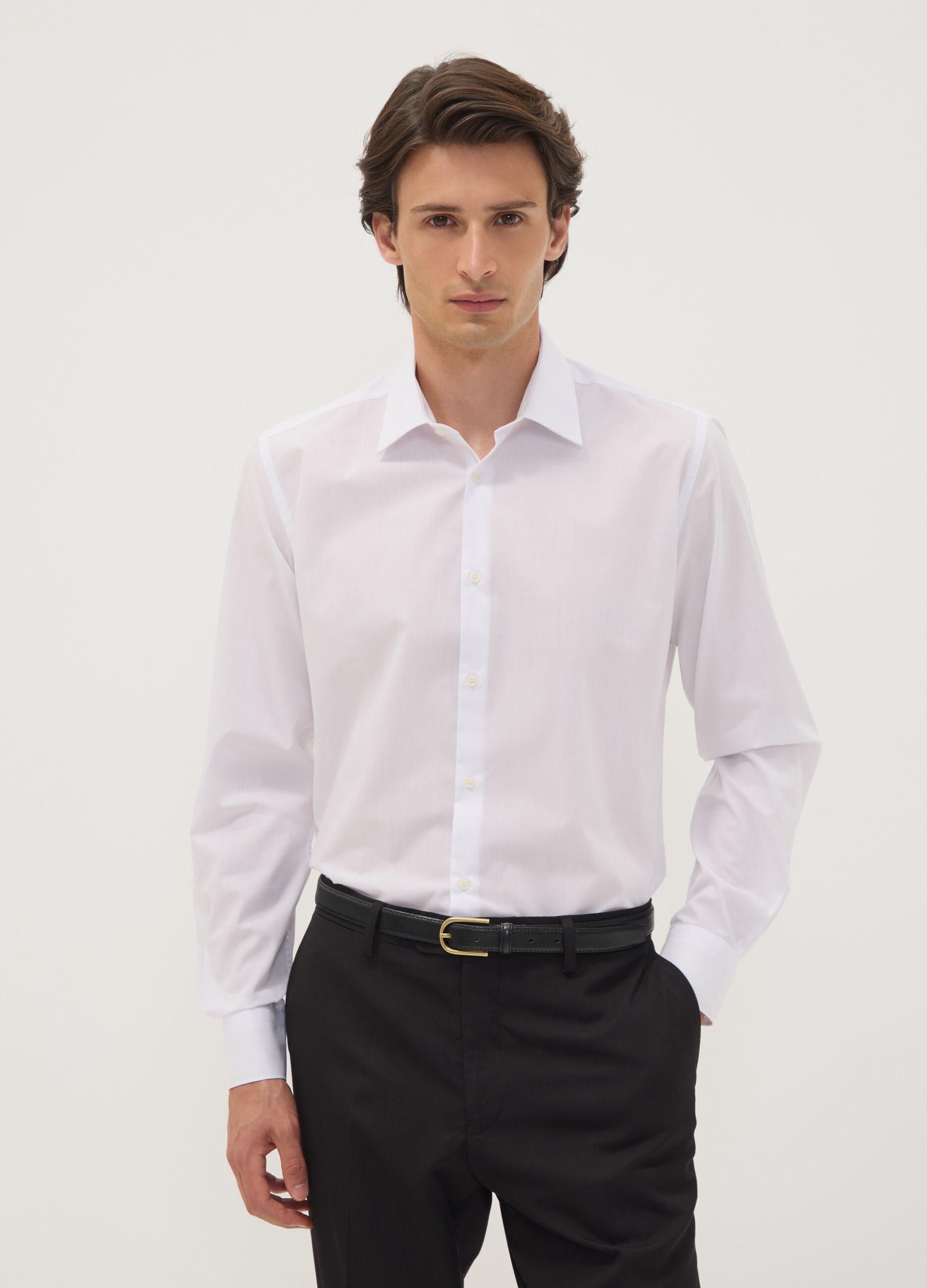 Camicia bianca slim fit con colletto classico easy iron