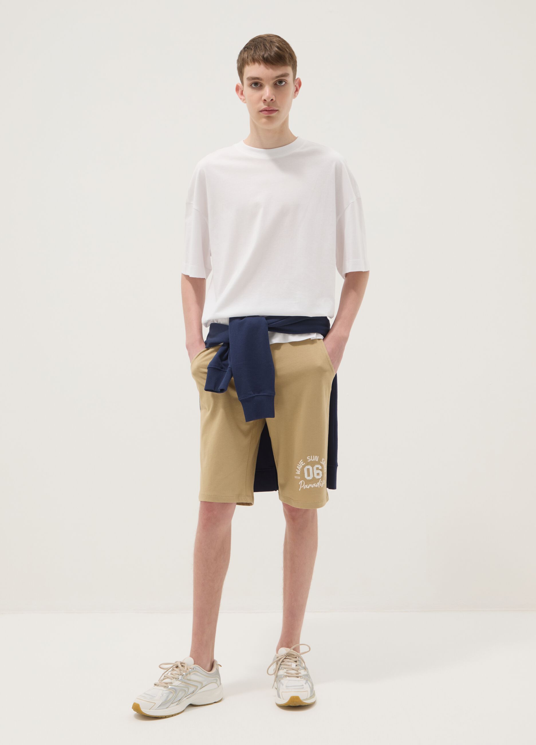 Boys&rsquo; beige pure cotton regular-fit shorts