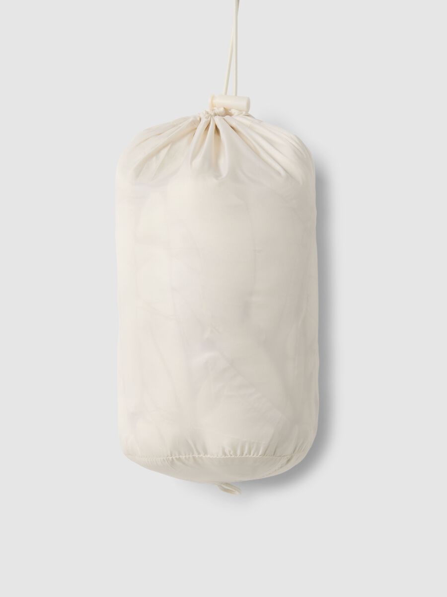 White padded regular fit gilet with zip_1