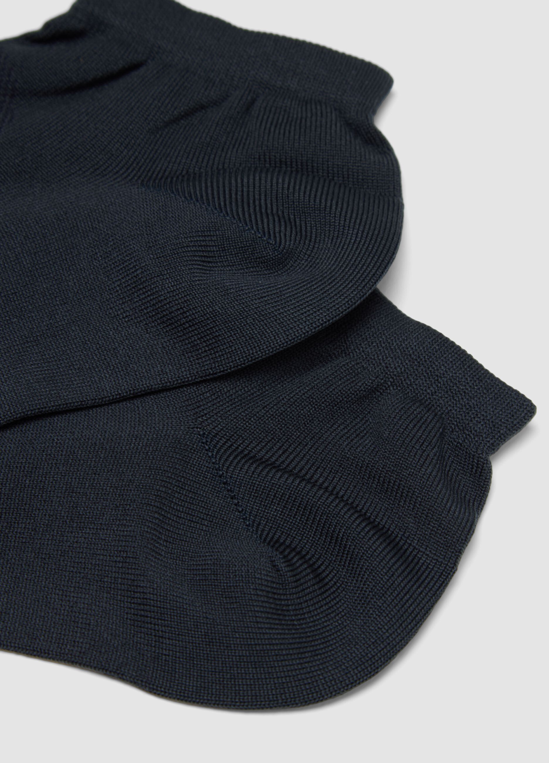 Calze sportive alla caviglia blu in tessuto elasticizzato