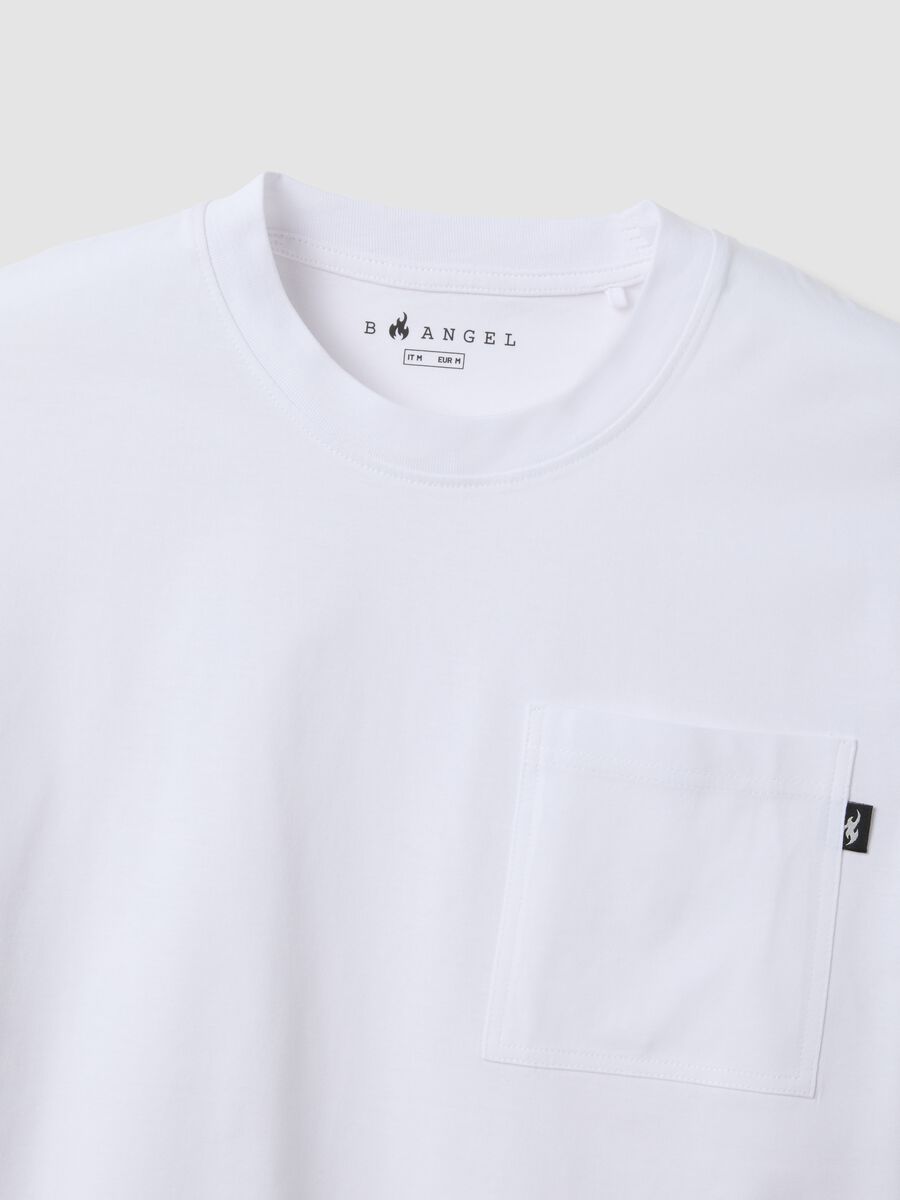Wei&szlig;es T-Shirt aus reiner Baumwolle mit Brusttasche, Regular Fit_5