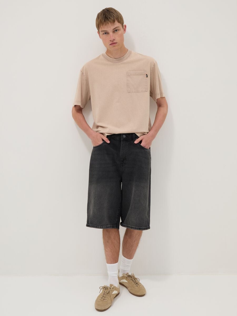 Beige pure cotton T-shirt with chest pocket, regular fit_2