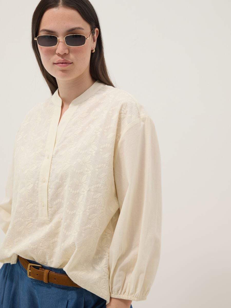 Beige pure cotton shirt with embroidery_0