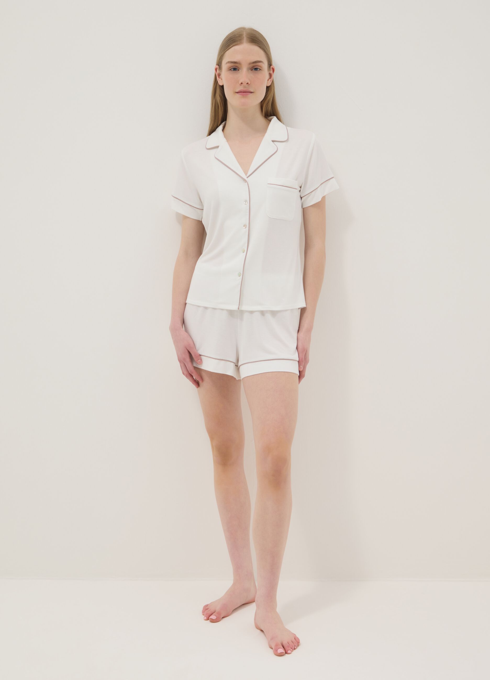 &Lambda;&epsilon;&upsilon;&kappa;ά &kappa;&omicron;&nu;&tau;ά &sigma;&omicron;&rho;&tau;&sigmaf; &pi;&iota;&tau;&zeta;ά&mu;&alpha;&sigmaf; &mu;&epsilon;ί&gamma;&mu;&alpha; &epsilon;&lambda;&alpha;&sigma;&tau;&iota;&kappa;ή&sigmaf; &beta;&iota;&sigma;&kappa;ό&zeta;&eta;&sigmaf; &kappa;&alpha;&nu;&omicron;&nu;&iota;&kappa;ή &epsilon;&phi;&alpha;&rho;&mu;&omicron;&gamma;ή