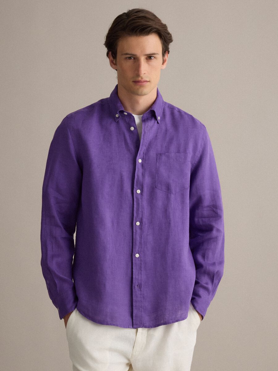 Violettes Leinenhemd aus reinem Leinen mit Button-down-Kragen, Regular Fit_1