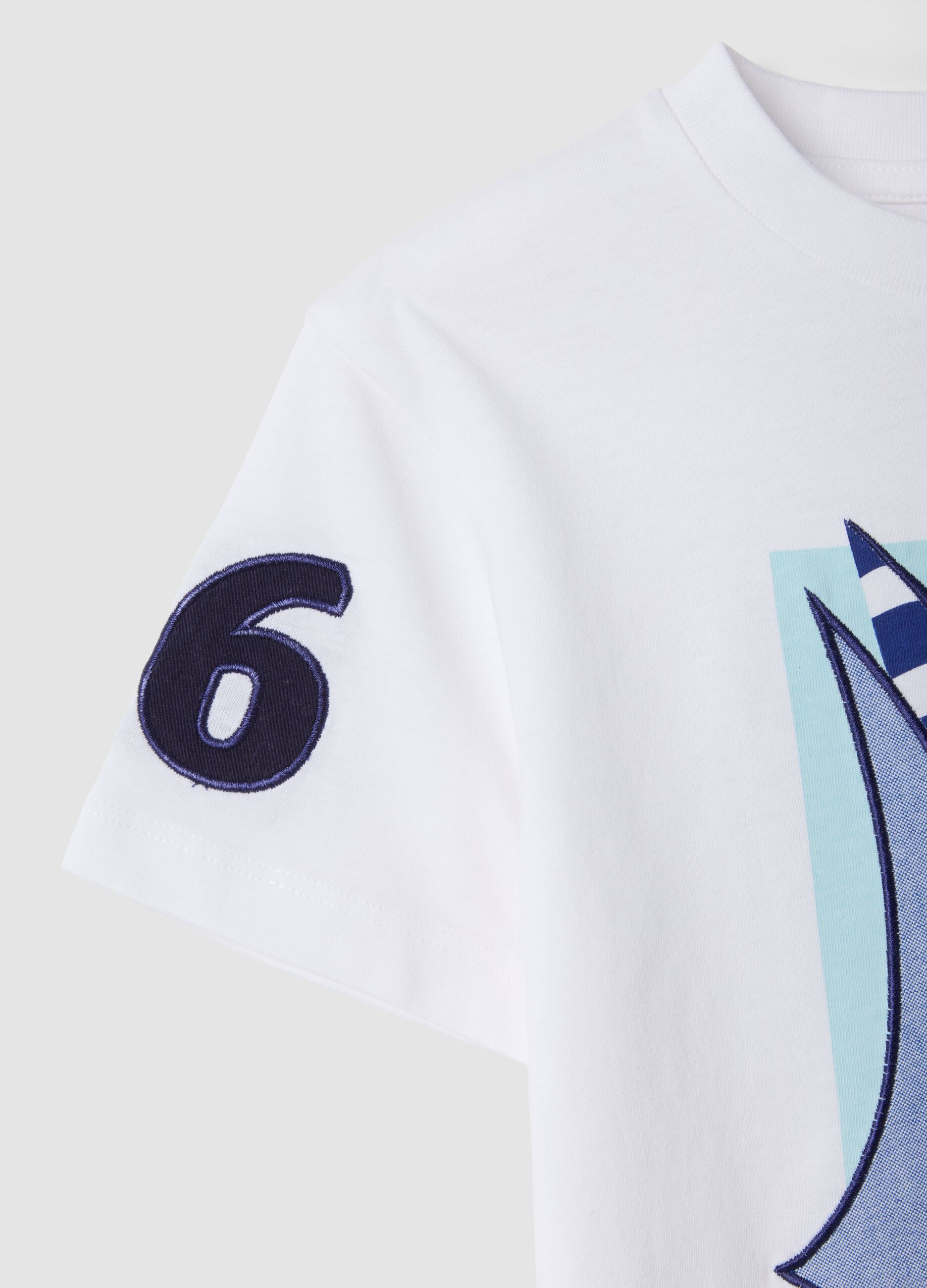 White pure cotton T-shirt with print