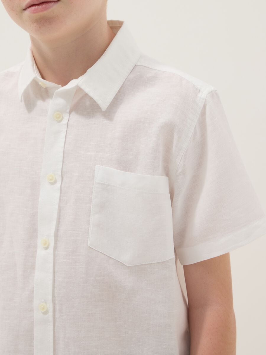 Boys&rsquo; white linen-cotton blend shirt, regular fit_2