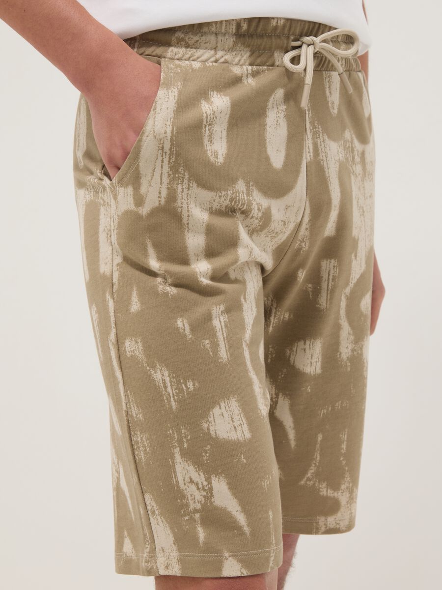 Pure Cotton Beige Printed Shorts for Boys Regular Fit_2