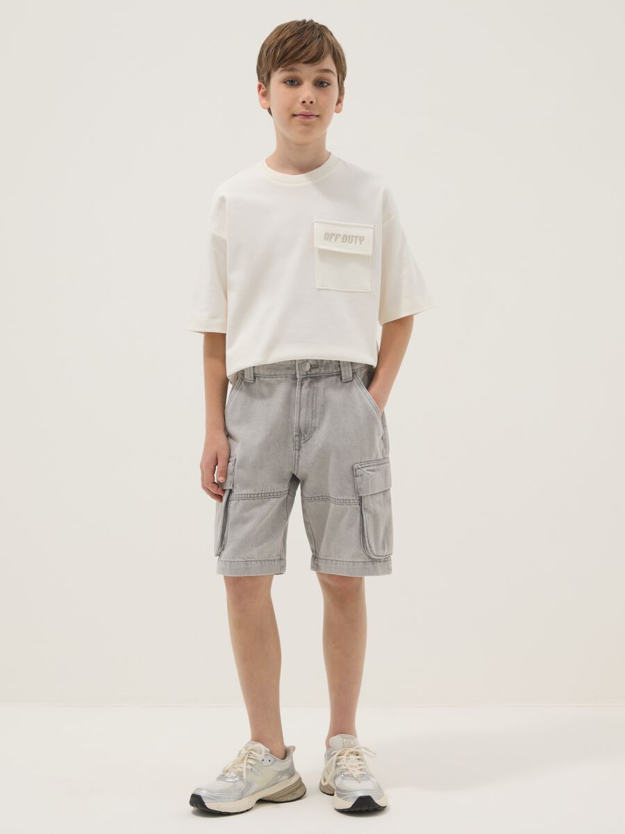 Grey cotton and viscose blend cargo shorts_0