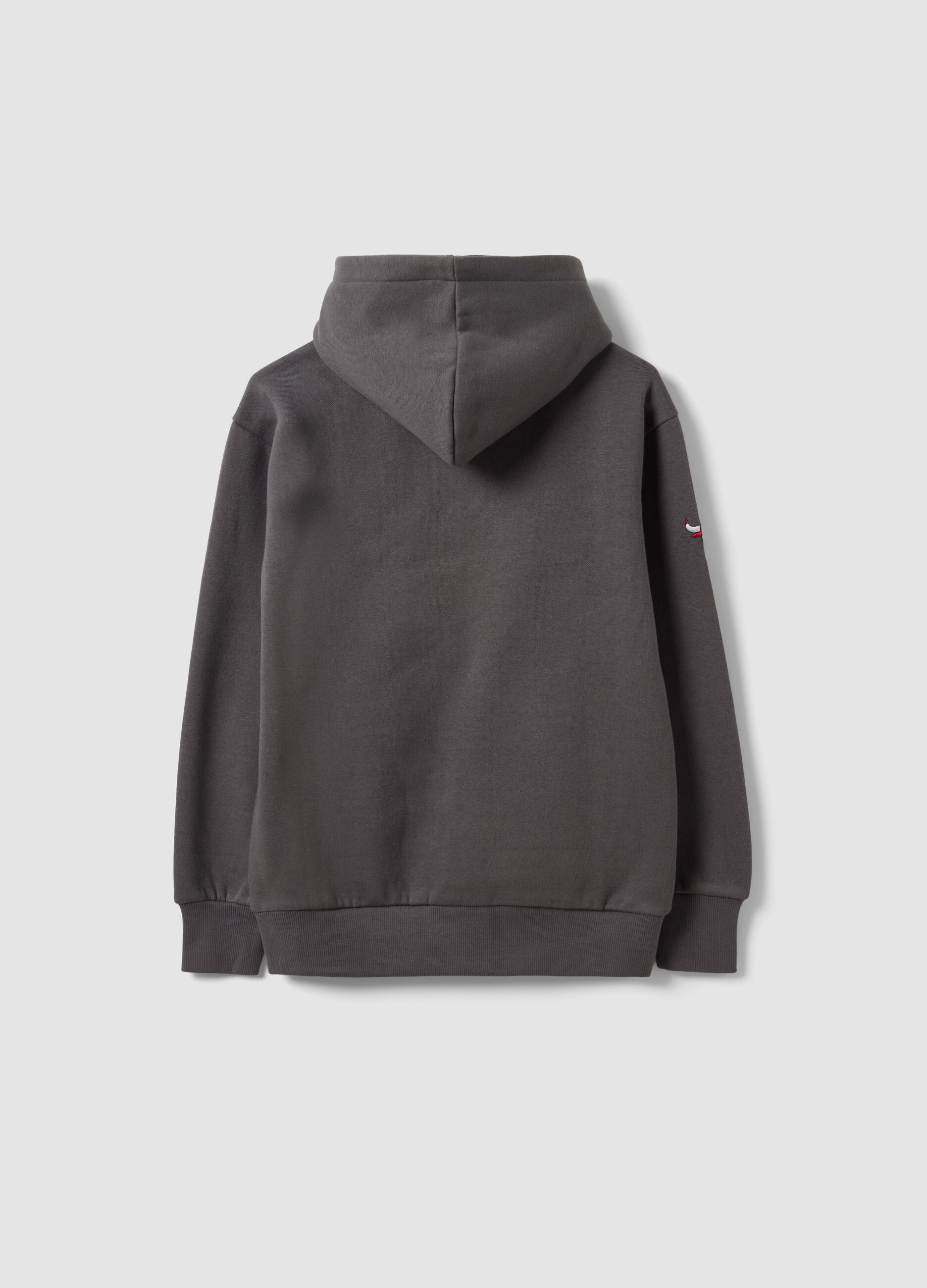Sweatshirt com capuz cinzenta em mistura de algod&atilde;o com estampado Chicago Bulls para rapaz