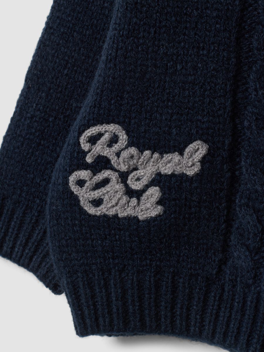 Blue crew-neck cable-knit jumper_2
