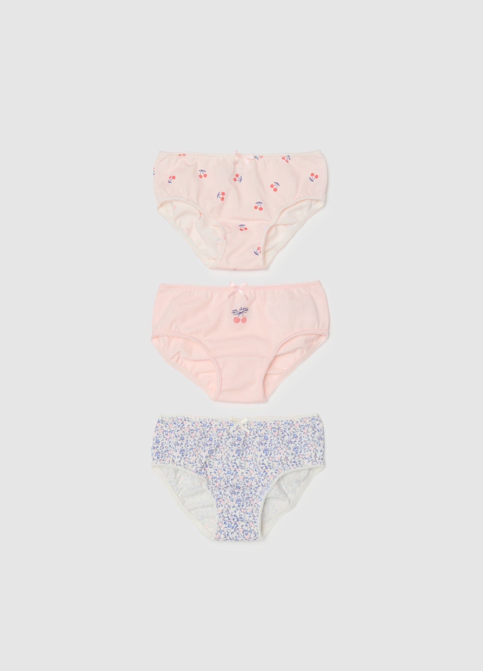 Three-pack multicolour cotton mix baby girl knickers with regular fit