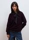 Maglia viola in pura lana con scollo a barchetta_2