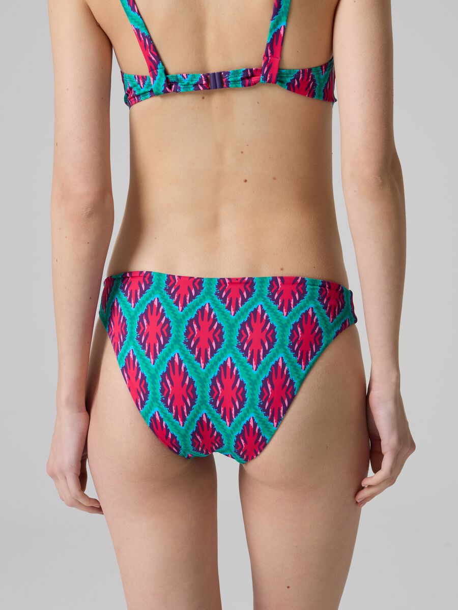 Ikat print bikini bottoms with buckle_2