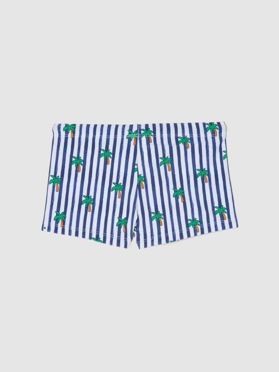 Blau-weisse Boxer-Badehose aus Stretchmaterial_1