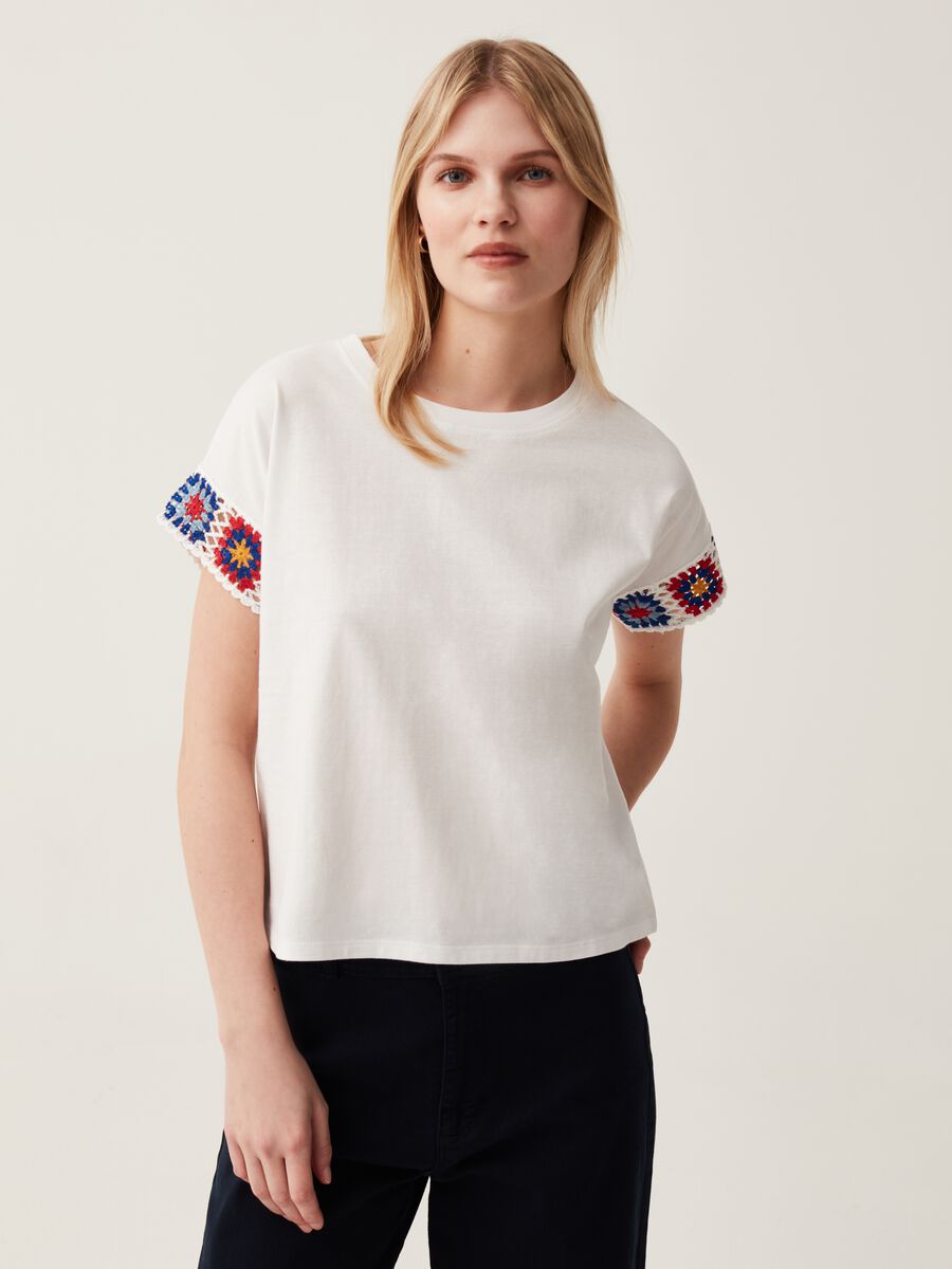 Cotton T-shirt with crochet insert_1