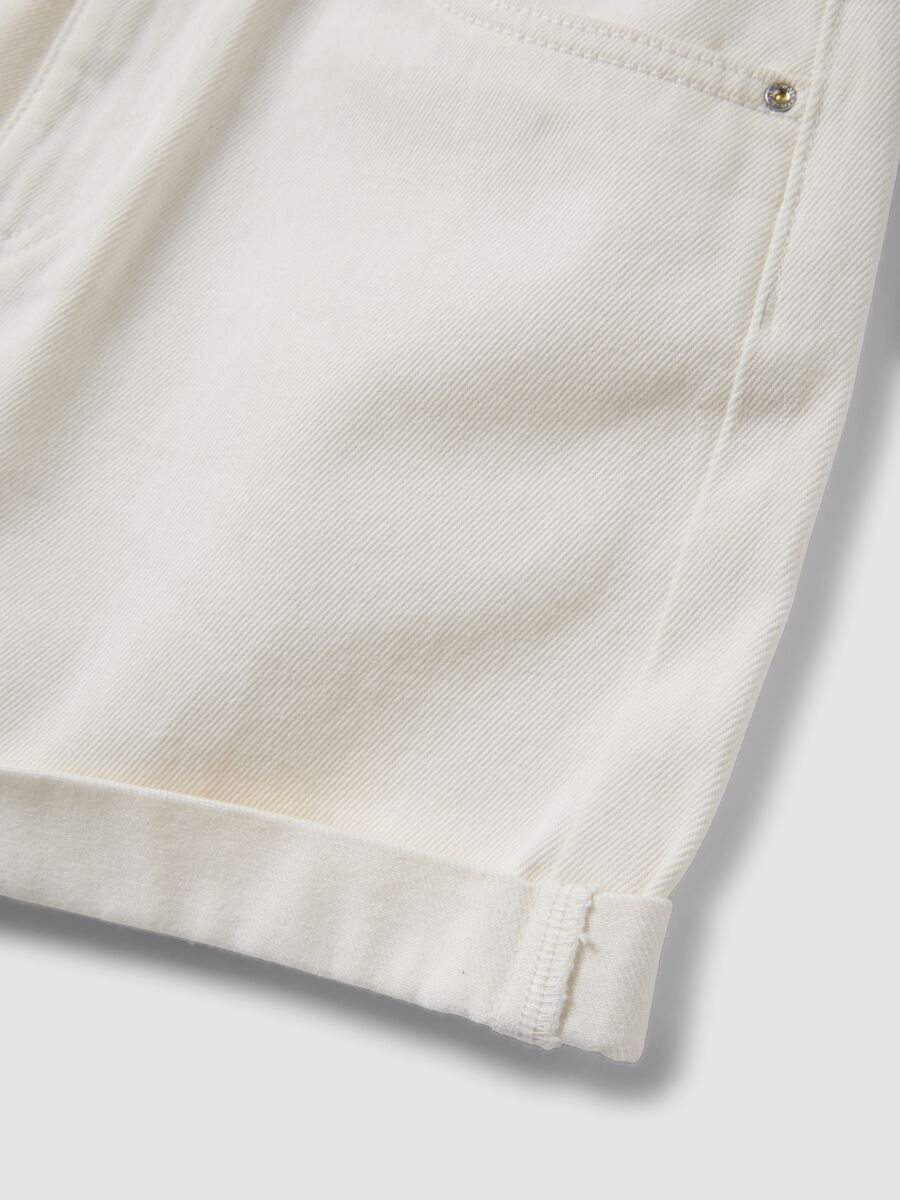 White pure cotton denim shorts_1